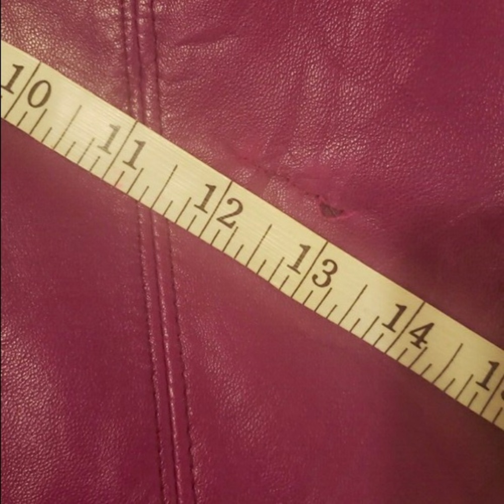 Vintage High-Waisted Leather Skirt - Picture 5 of 6
